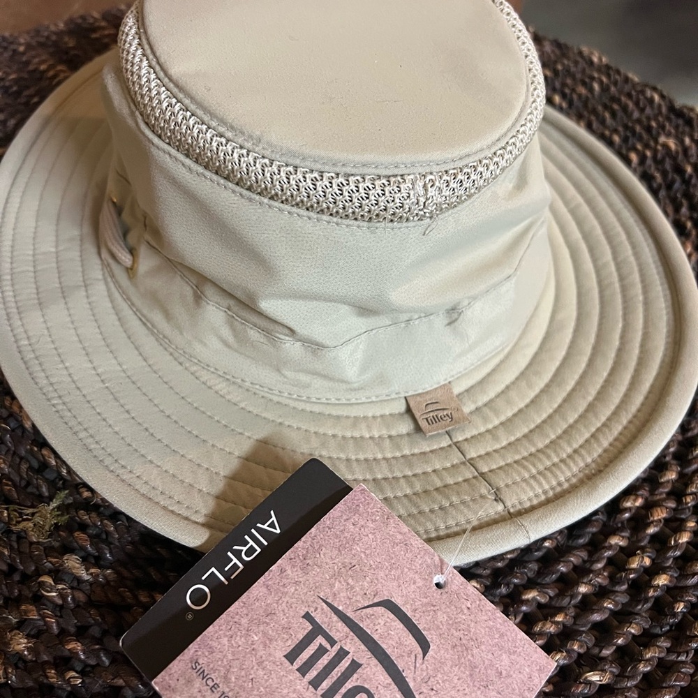 Tilley Airflo Hat - NWT